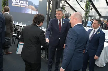 Мустафа Карадайъ на срещата на върха на партия АЛДЕ (СНИМКИ)