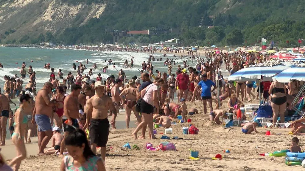 Шокиращ обрат за туризма! Какво очаква бизнесът за лятото