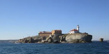 На остров Света Анастасия търсят златото на Вълчан