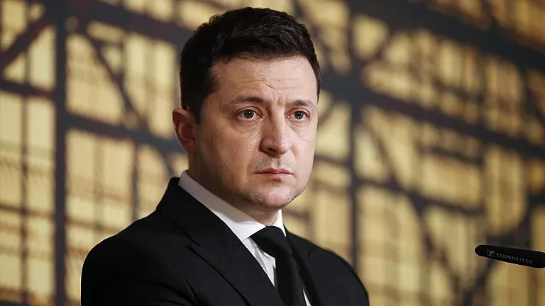 Зеленски отчаян, какво поиска от НАТО