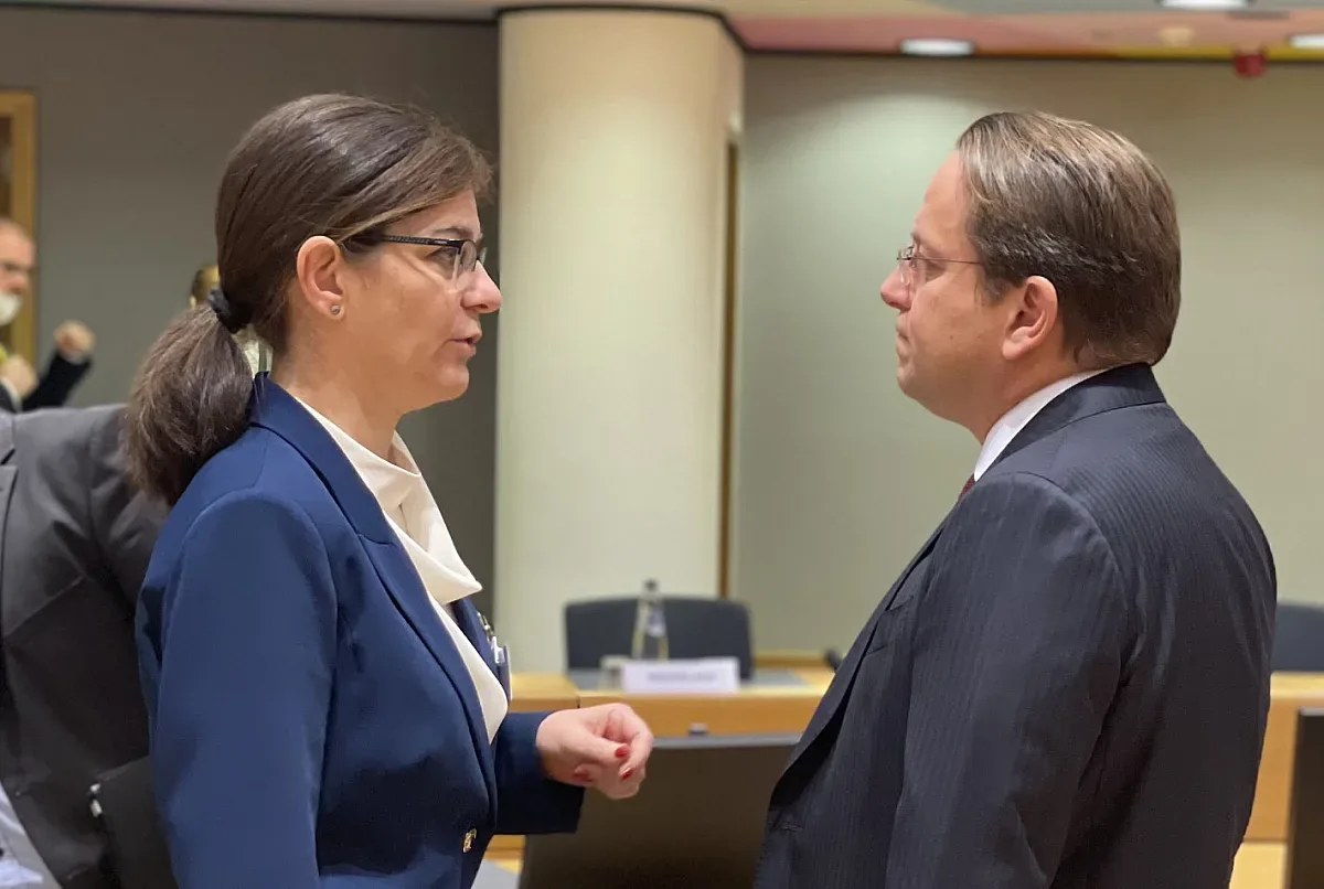 Генчовска осъди жестоките руски бомбардировки