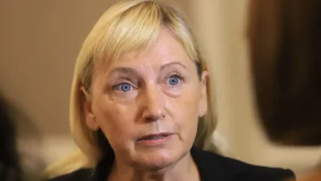 Елена Йончева съобщи най-чаканата новина за пленените моряци