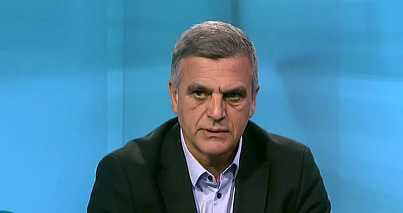 Стефан Янев разкри прави ли партия в събота