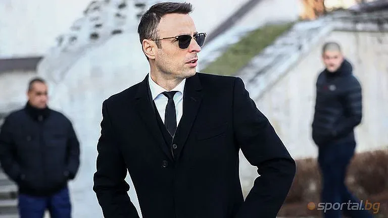 Циркът е пълен! Избраха ли Бербатов за шеф на БФС