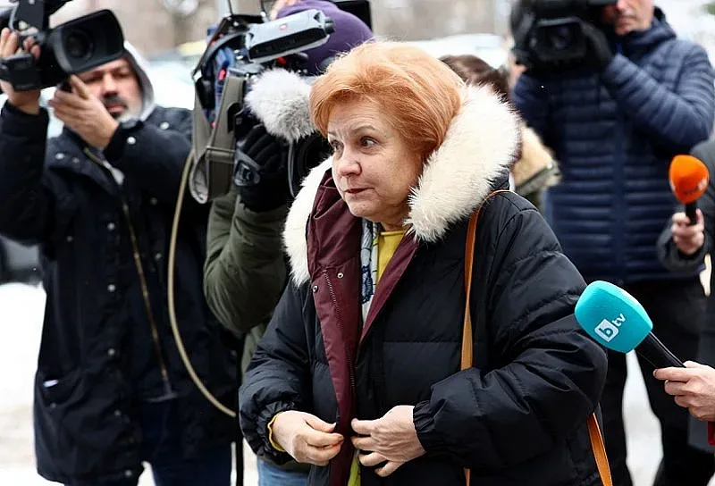 Менда Стоянова чула за "ареста" си по телевизията