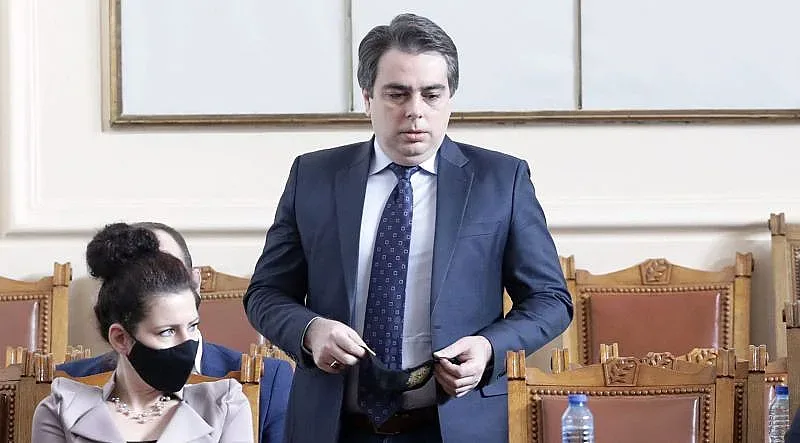 Подкрепяме нови санкции срещу Русия. Говори Асен Василев