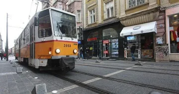 Бежанците безплатно в трамвая