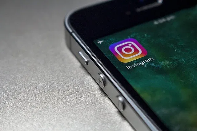 Instagram официално е забранен в Русия