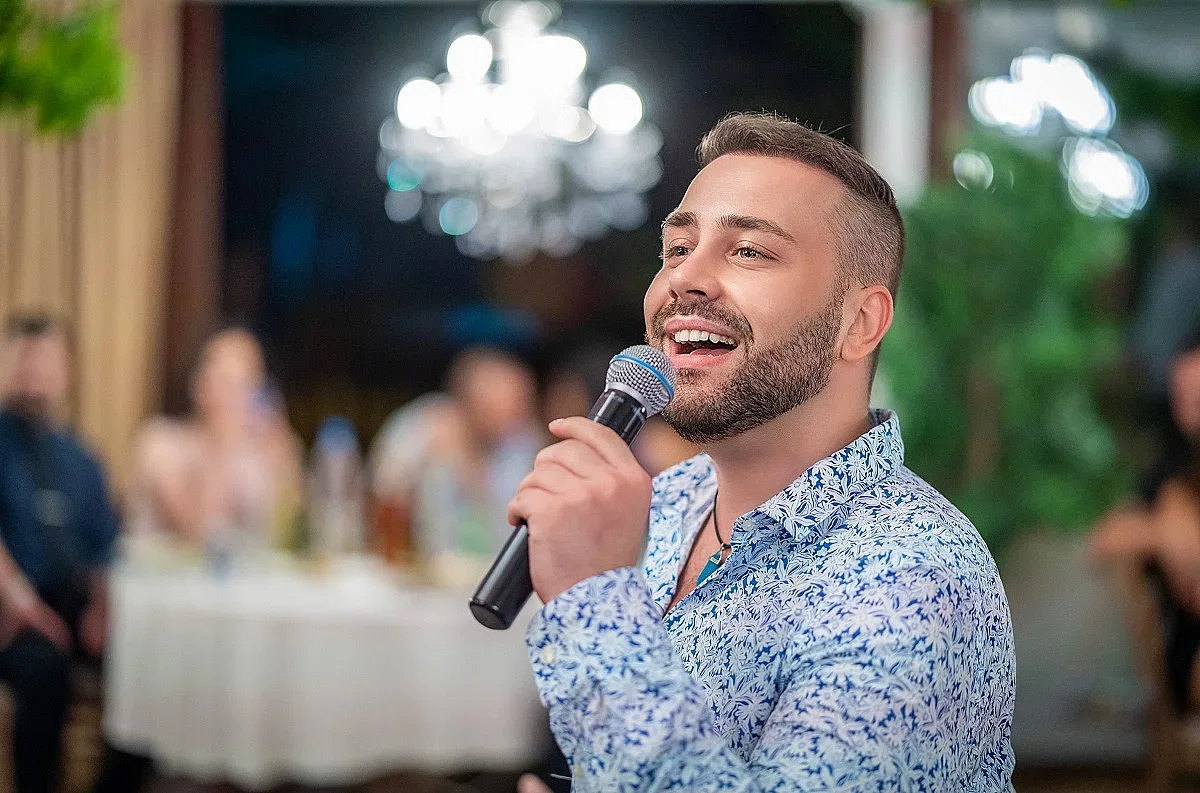 Валентин Велчев с албум и концерт за юбилея