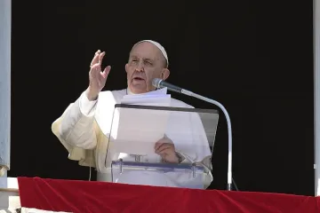 Папата с прочувствен апел за Мариупoл, на кого се моли