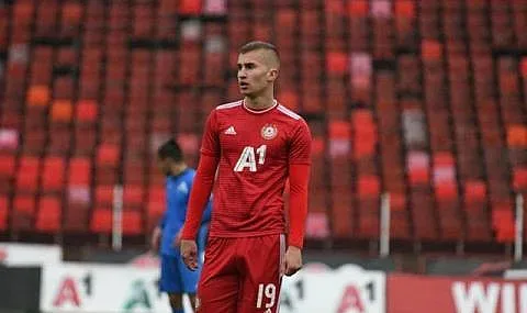 Синът на Румен Радев става пълнолетен. Луксозният подарък