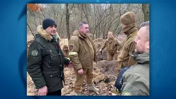 Българин, вдигнал паметник на Левски, воюва в Украйна