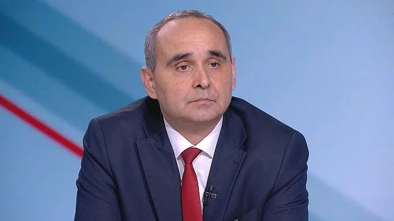 Депутат обясни разправията между "Продължаваме промяната" и БСП