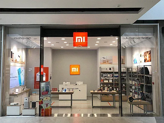 Xiaomi, Oppo и Huawei намаляват доставките на смартфони за Русия