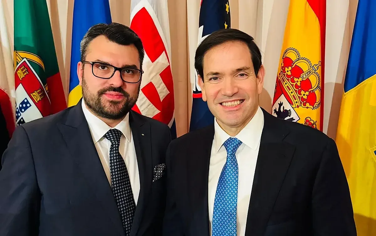 Георг Георгиев разговаря с Марко Рубио