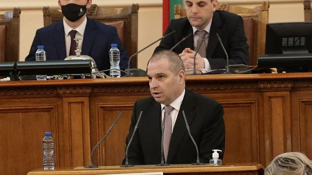 640 млн. лв. влизат във фирмите за поддръжка на пътищата