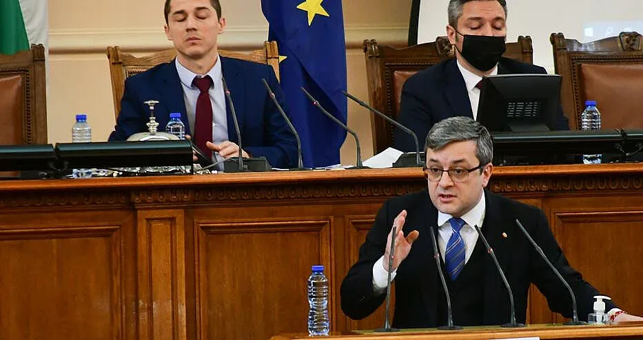 Идва ли драма? Какво поиска ГЕРБ веднага