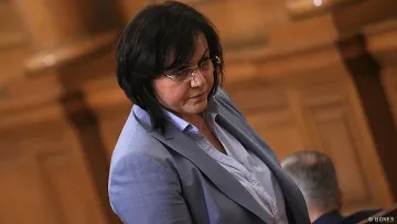 Изнасяме ли оръжие за Украйна? Ето какво каза Нинова