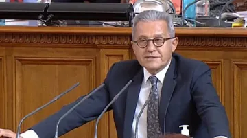 ДПС даде на Петков 9 папки със сигнали срещу Прокопиев