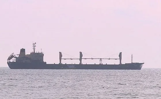 Кога се прибират моряците ни? Говори собственикът на "Царевна"