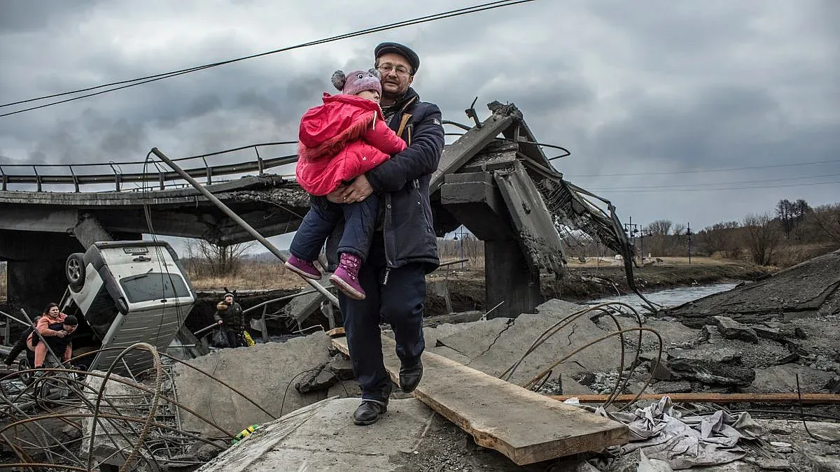 Външно публикува зелените коридори, зове всички българи да напуснат