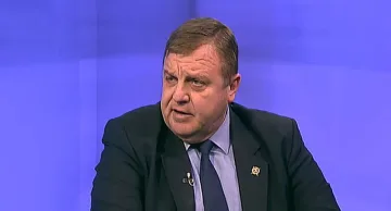 Каракачанов разкри защо е махнат Стефан Янев