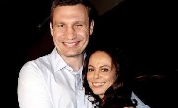 Тя дава сила на кмета на Киев. Коя е Наталия Кличко