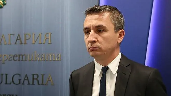 Ще продължим ли да получаваме руски газ? Говори министър Николов