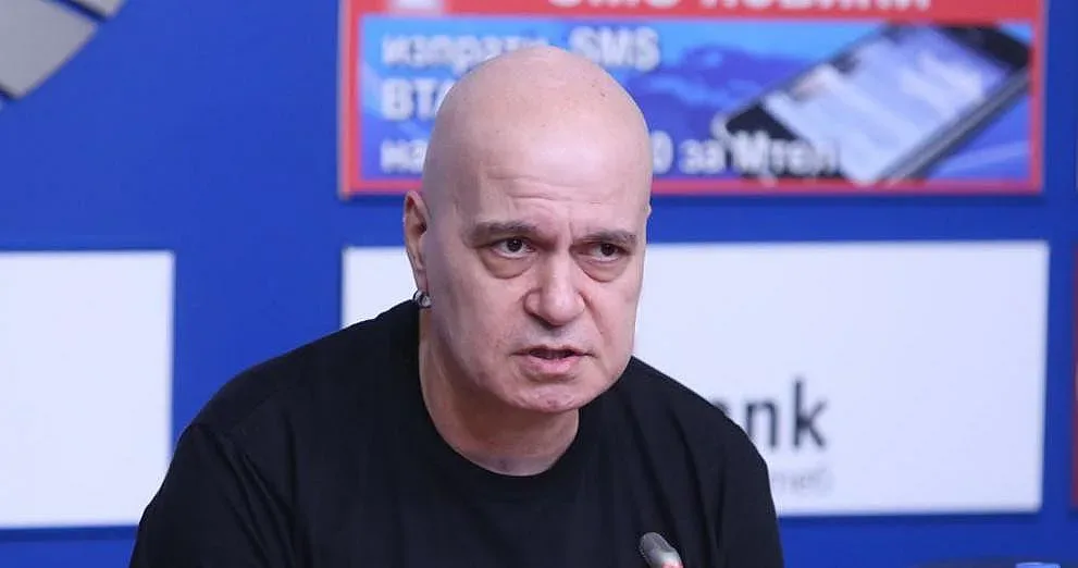 Слави ядосан на войната в Украйна. Задава важен въпрос!