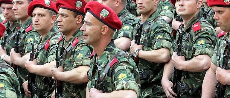 Пращат призовки на запасняците у нас - глоба, ако не се явиш