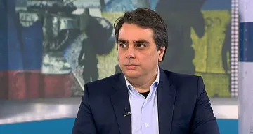 Преговаряме с Гърция за строеж на нова ядрена мощност