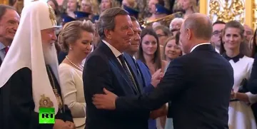 Журналисти ревнаха срещу руски медии и западни политици