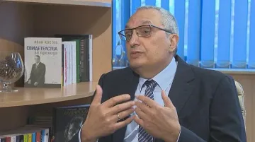 Иван Костов се срамува. Защо рухват идеалите му?