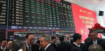 Паника на световните пазари! Злато и други метали хвърчат нагоре