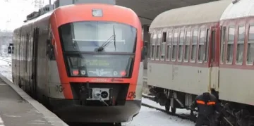 Кой ще кара влака? Николай Събев обяви конкурс