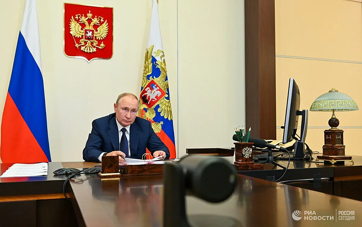 Разкритие от Путин. Възстановява ли границите на Руската империя?