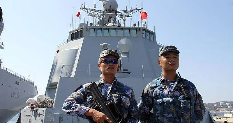 Китай атакува с лазерно оръжие. Австралия изправена на нокти!