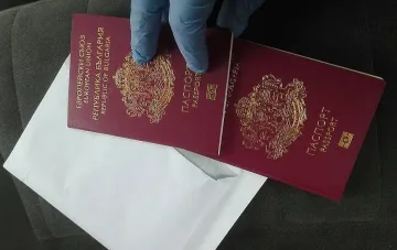 Първи разкрития за аферата "Мишин" с български паспорти