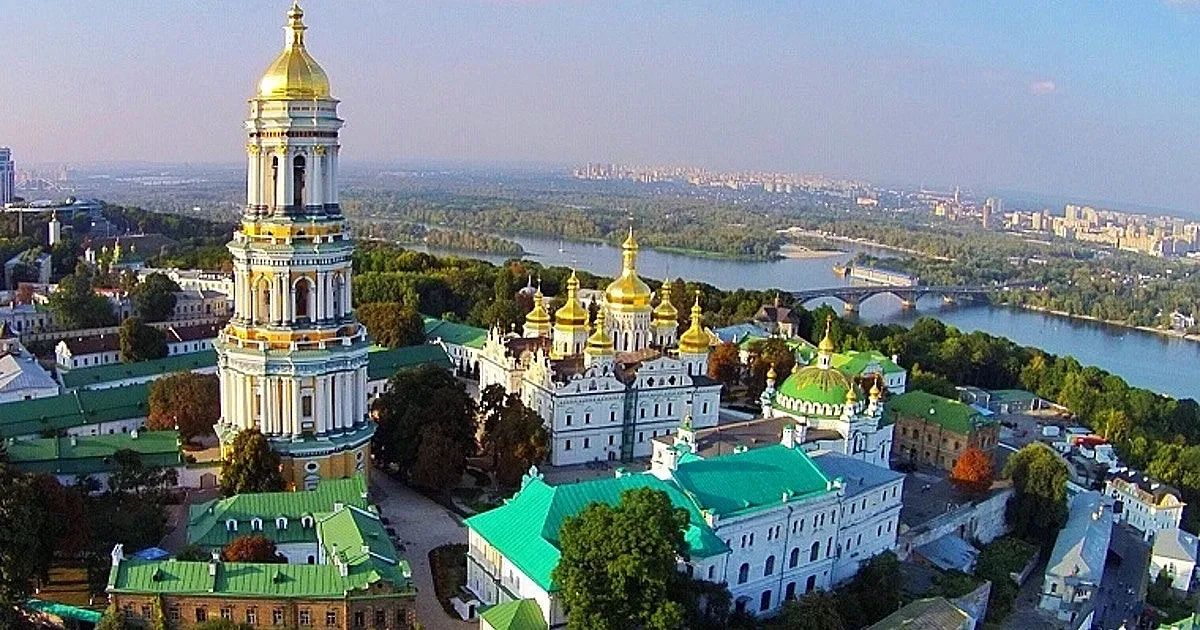 Ще евакуираме ли посолството ни в Украйна, Външно с план