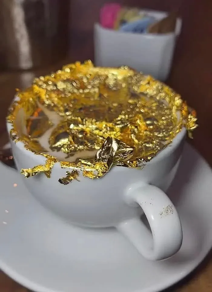 Златно ли е? Колко плати Лео Бианки за едно капучино (Снимка)