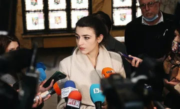 Лена Бориславова с нова атака срещу Гешев, насмете и опозицията