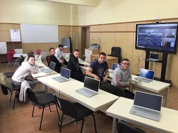 Гимназия от Банско участва в програмата "Евроскола"