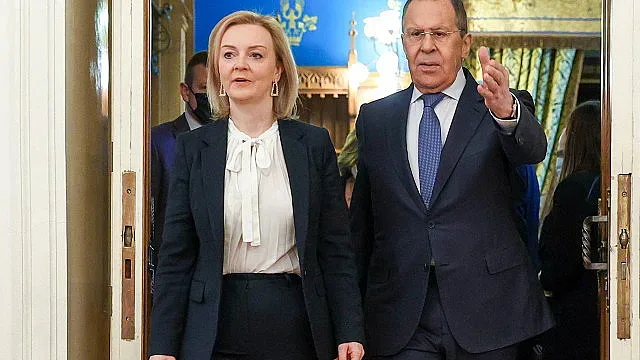 Лавров със скандална обида към британската си колежка
