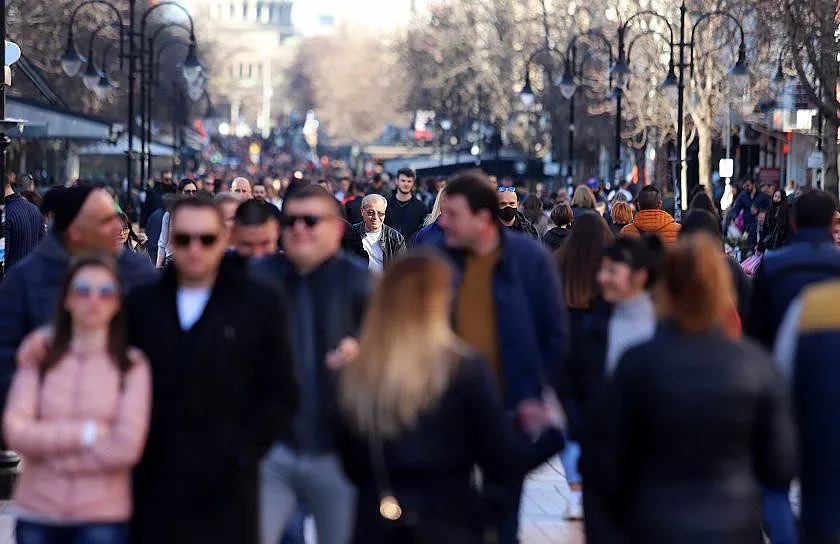Върви ли страната в правилната посока? Повечето българи не вярват