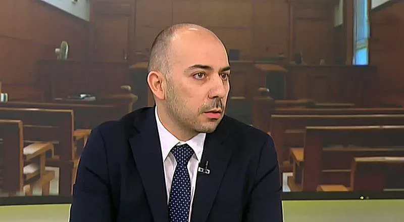 Зам.-министър: С разпита на Петков отвличат вниманието