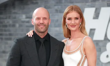 Честито! Холивудски мачо отново стана татко