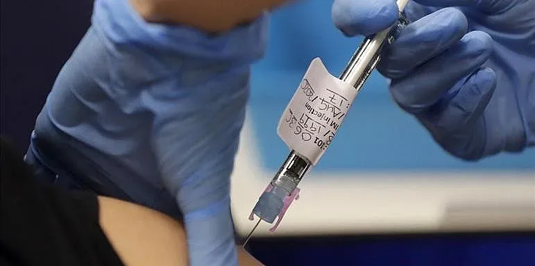 Няма мърдане! Къде ваксината става задължителна