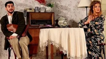 Сашо Кадиев падна в краката на Аня Пенчева