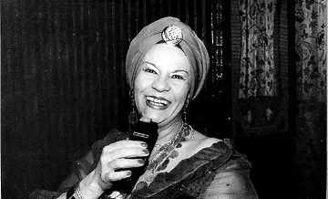 50 факта за Стоянка Мутафова