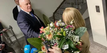 Гешев отвръща на удара: Надежда Йорданова е некомпетентна